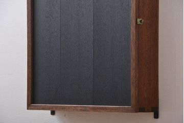 アンティーク家具　アンティーク　黒板付き　壁掛け戸棚