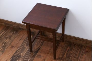 アンティーク家具　アンティーク　ナラ材のサイドテーブル