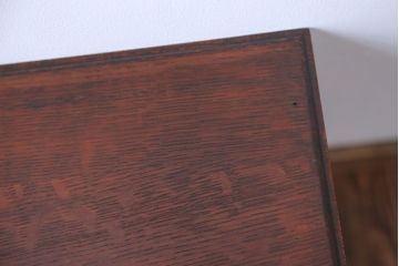 アンティーク家具　アンティーク　ナラ材のサイドテーブル