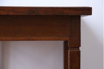 アンティーク家具　アンティーク　ナラ材のサイドテーブル