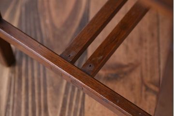 アンティーク家具　アンティーク　ナラ材のサイドテーブル