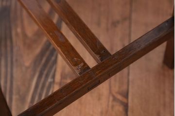 アンティーク家具　アンティーク　ナラ材のサイドテーブル