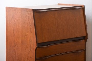 北欧家具　チーク材　ライティングビューロー