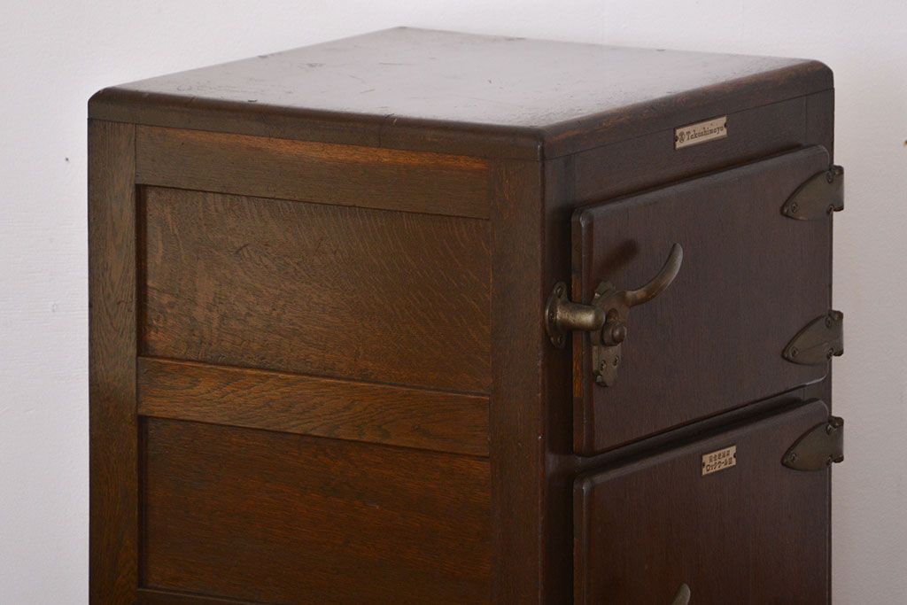 アンティーク雑貨　昭和レトロ　小振りな木製冷蔵庫