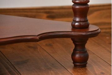 アンティーク家具　イギリスアンティーク　コーナーラック