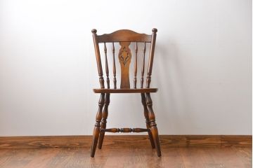中古　飛騨産業　キツツキマーク　コームバックチェア