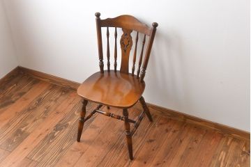 中古　飛騨産業　キツツキマーク　コームバックチェア