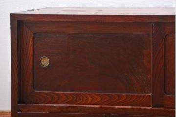 アンティーク家具　古民具・骨董　前面欅材!漆塗り時代箪笥ローボード(1)