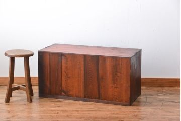 アンティーク家具　古民具・骨董　前面欅材!漆塗り時代箪笥ローボード(1)