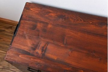 アンティーク家具　古民具・骨董　前面欅材!漆塗り時代箪笥(2)