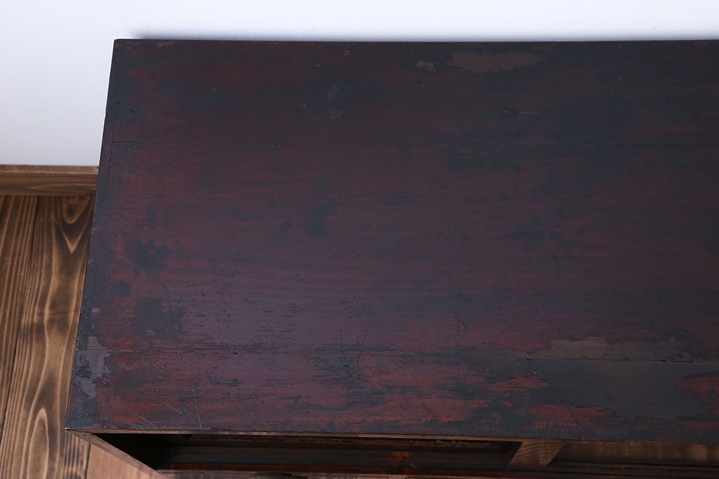 アンティーク家具　古民具・骨董　味わい深い衣装箪笥