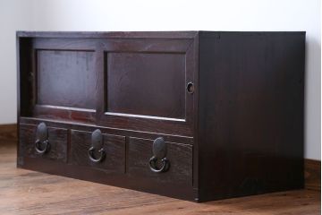 アンティーク家具　古民具・骨董　味わい深い衣装箪笥