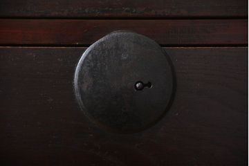 アンティーク家具　古民具・骨董　シックな衣装箪笥