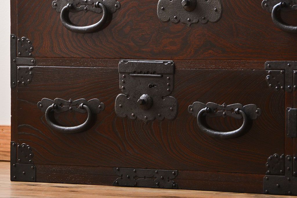 アンティーク家具　古民具・骨董　総欅材!観音開き重ね時代箪笥