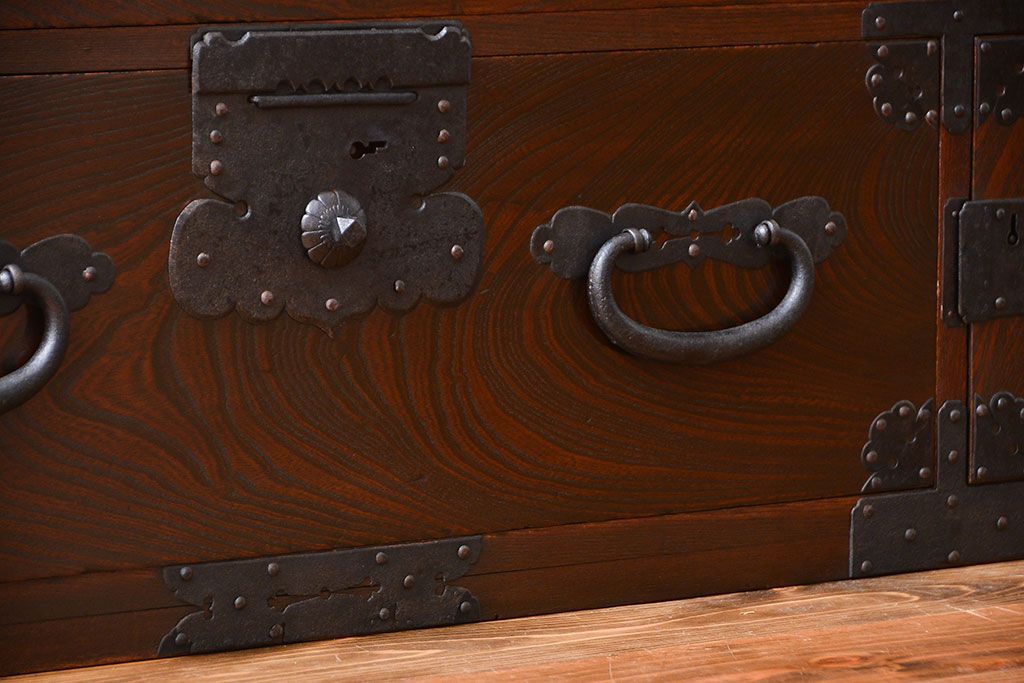 アンティーク家具　古民具・骨董　総欅材!観音開き重ね時代箪笥