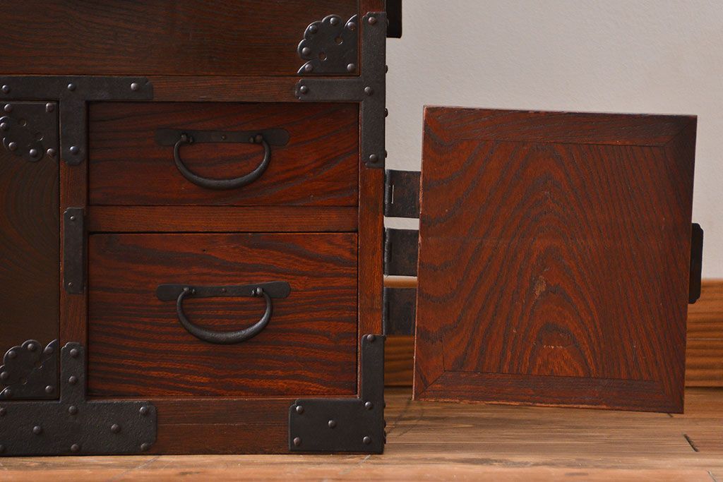 アンティーク家具　古民具・骨董　総欅材!観音開き重ね時代箪笥