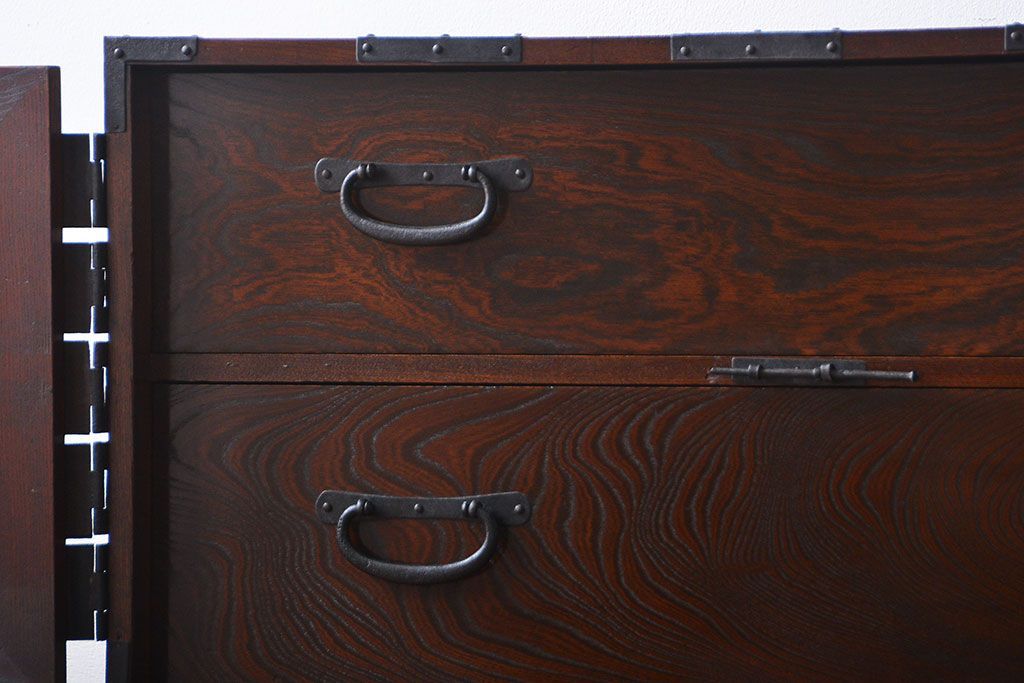 アンティーク家具　古民具・骨董　総欅材!観音開き重ね時代箪笥