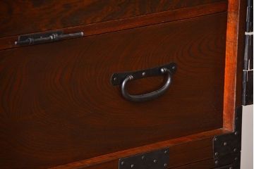 アンティーク家具　古民具・骨董　総欅材!観音開き重ね時代箪笥