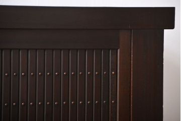 アンティーク家具　モダンな縦桟引き戸水屋箪笥サイドボード(1)