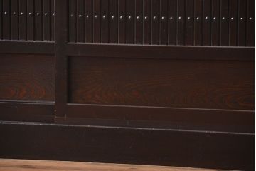 アンティーク家具　モダンな縦桟引き戸水屋箪笥サイドボード(1)