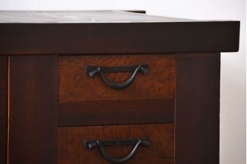 アンティーク家具　モダンな縦桟引き戸水屋箪笥サイドボード(2)