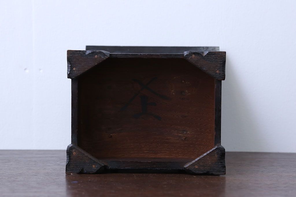 アンティーク雑貨　古民具・骨董　明治期　珍品　漆塗りのアンティーク見台