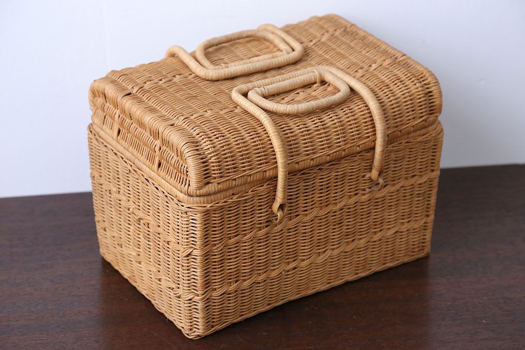 アンティーク雑貨　昭和レトロ　かわいいバスケット