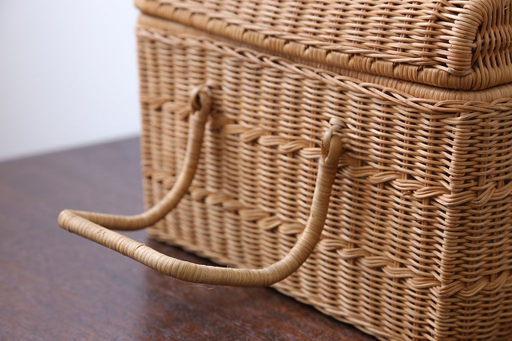 アンティーク雑貨　昭和レトロ　かわいいバスケット