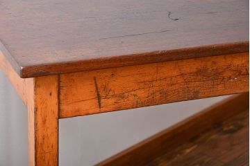 アンティーク家具　イギリスアンティーク　古い学校の作業台(1)