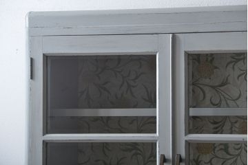 アンティーク家具　アンティークペイント　かわいい食器棚