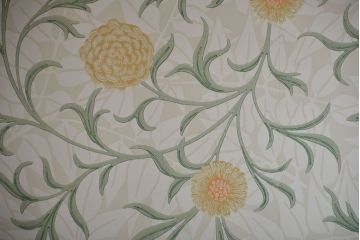 アンティーク家具　アンティークペイント　かわいい食器棚