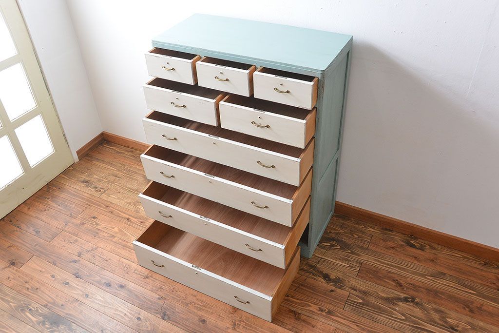 アンティーク家具　アンティークペイント　シャビーなチェスト