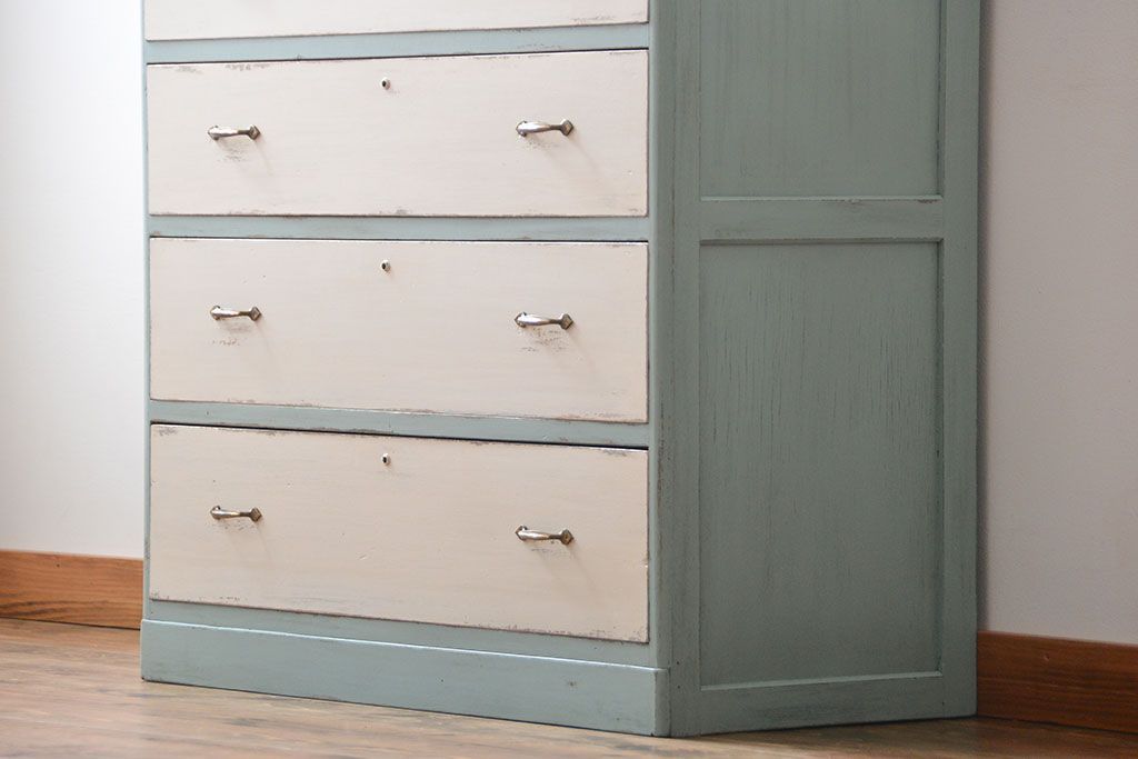 アンティーク家具　アンティークペイント　シャビーなチェスト