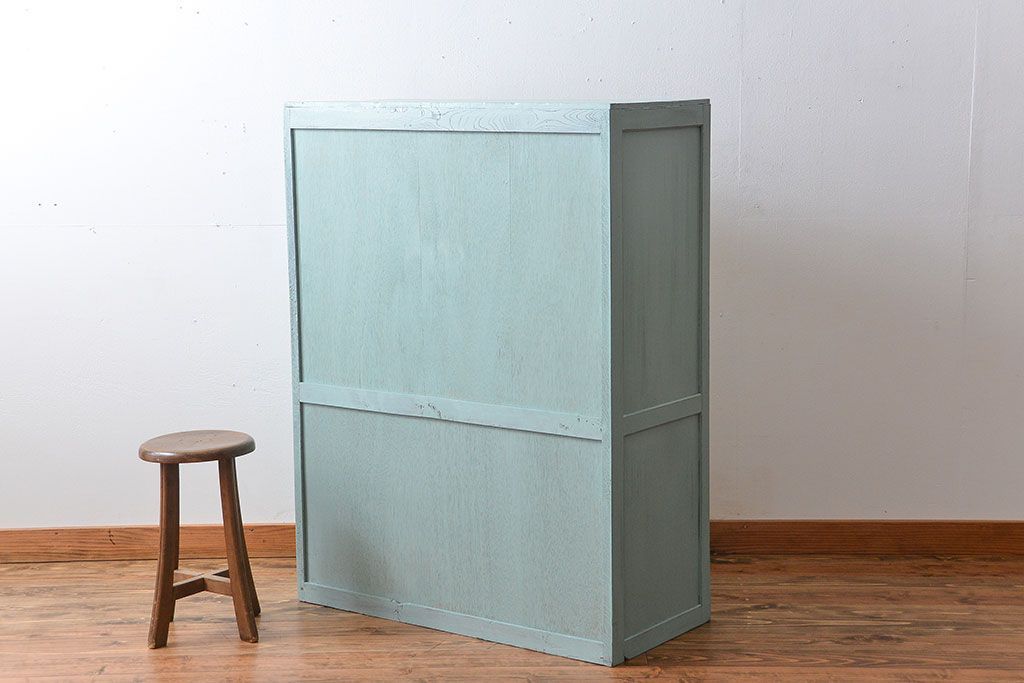 アンティーク家具　アンティークペイント　シャビーなチェスト