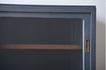 アンティーク家具　アンティークペイント　脚付き食器棚