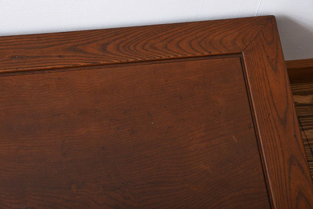 アンティーク家具　古民具・骨董　木目が細かい座卓