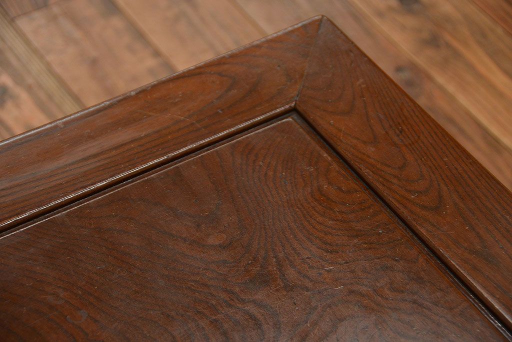 アンティーク家具　古民具・骨董　木目が細かい座卓