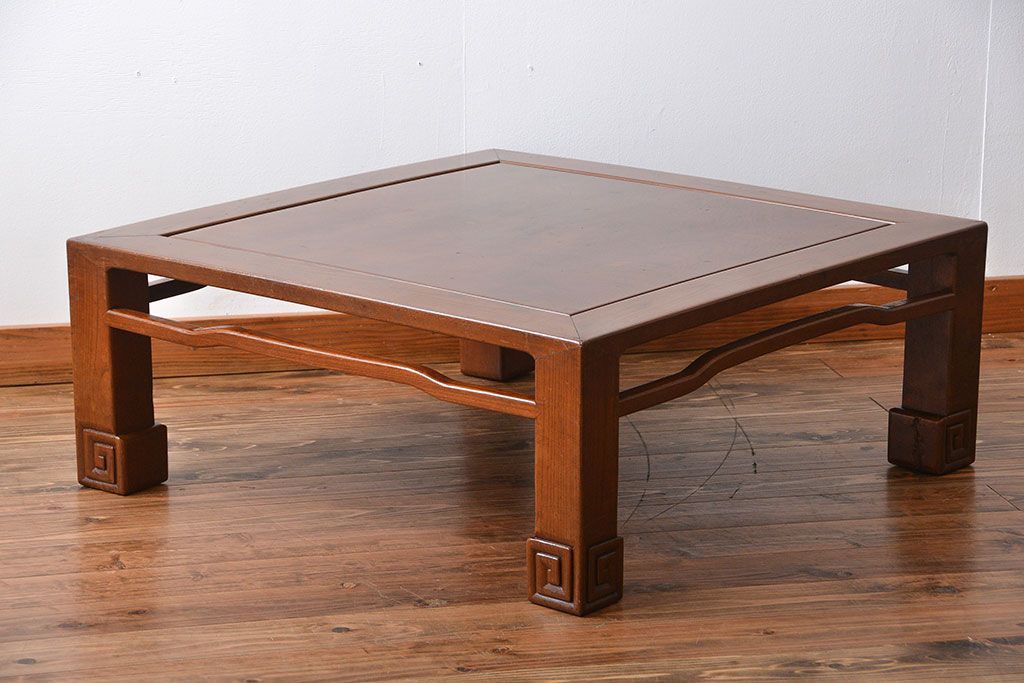 アンティーク家具　古民具・骨董　木目が細かい座卓