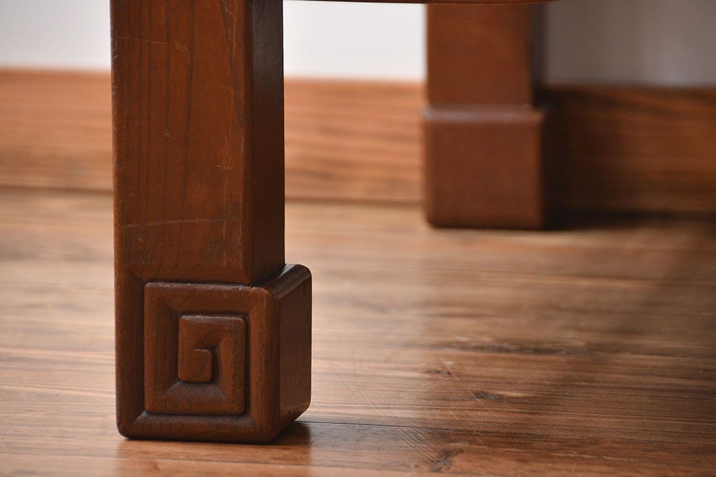 アンティーク家具　古民具・骨董　木目が細かい座卓