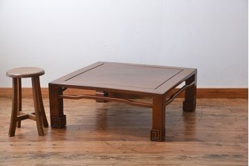 アンティーク家具　古民具・骨董　木目が細かい座卓