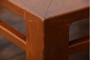 アンティーク家具　古民具・骨董　木目が細かい座卓