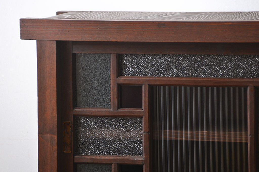 アンティーク家具　大正ロマン　当時物色ガラス入り収納棚