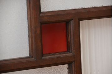 アンティーク家具　大正ロマン　当時物色ガラス入り収納棚