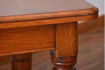 アンティーク家具　【オーク材・キャスター付きダイニングテーブル】イギリスアンティーク　オーク材　キャスター付きダイニングテーブル