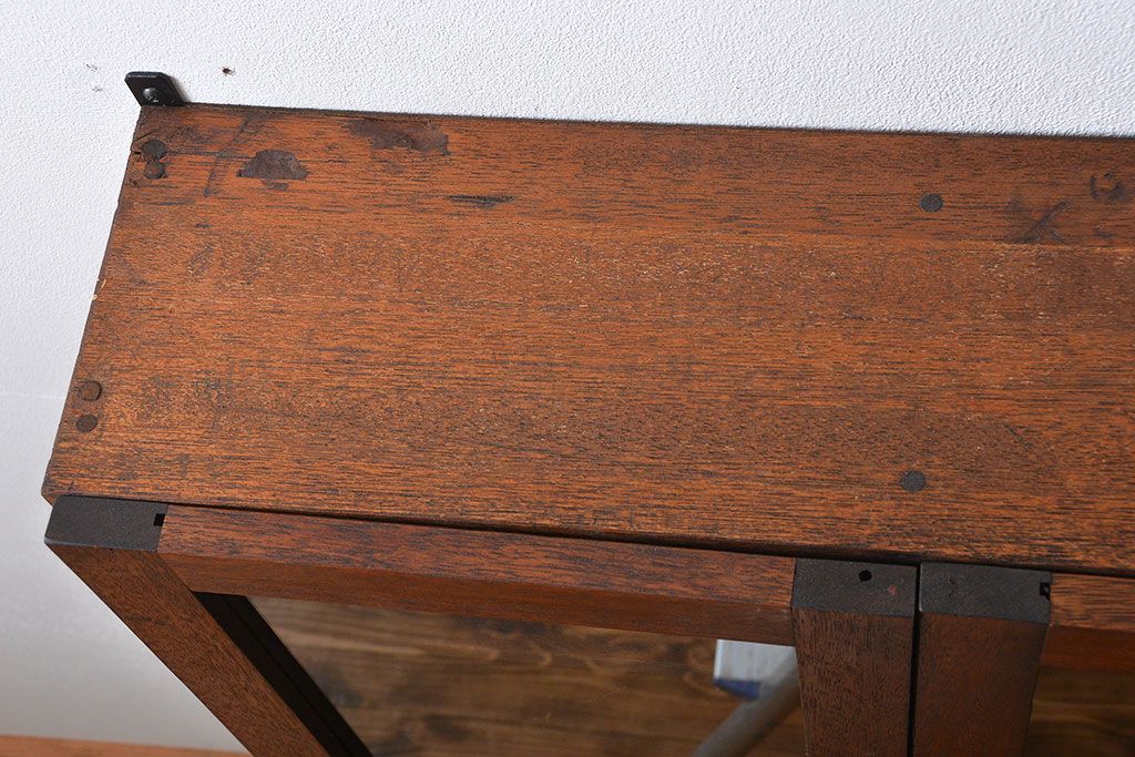 アンティーク家具　アンティーク　お洒落な壁掛けキャビネット