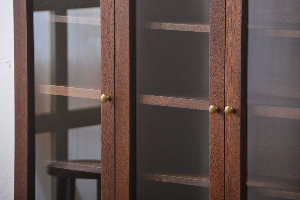 アンティーク家具　アンティーク　お洒落な壁掛けキャビネット