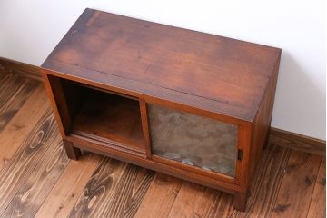 レトロ家具　昭和レトロ　ガラスが可愛い小さめ収納棚