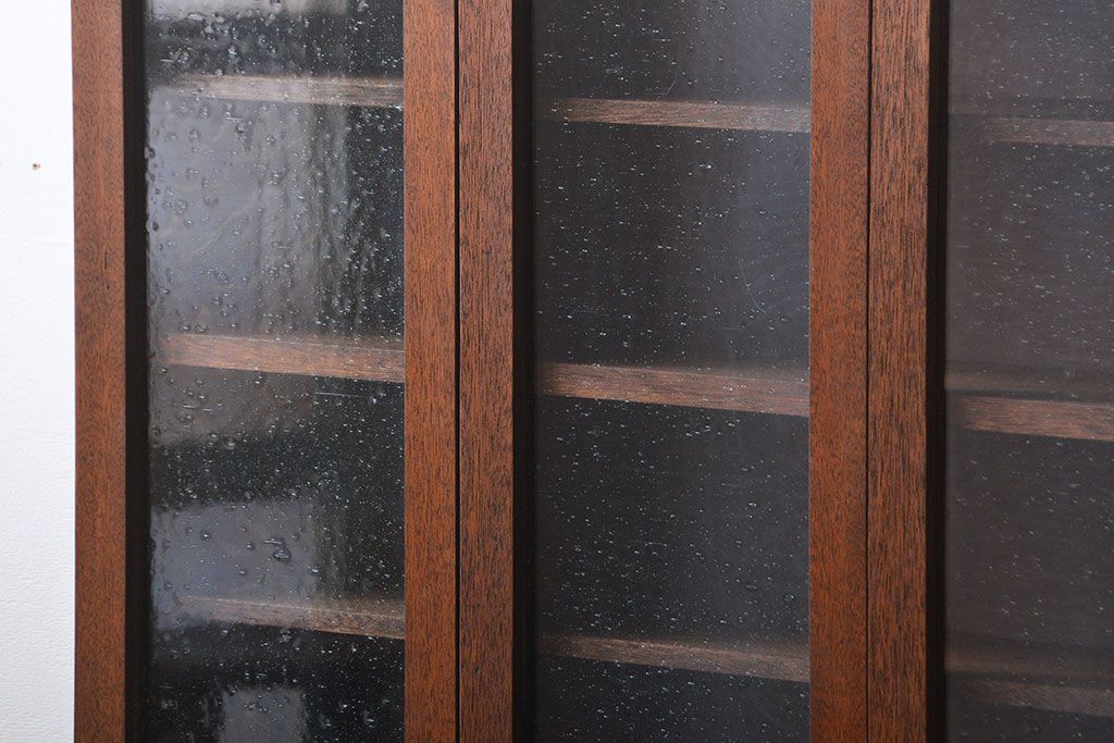 アンティーク家具　気泡ガラス入り!お洒落な壁掛けキャビネット