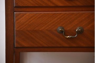 アンティーク家具　イギリスアンティーク　マホガニー材のパーケットチェスト