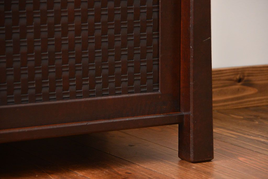 アンティーク家具　古民具・骨董　作り込みの素晴らしい飾り棚